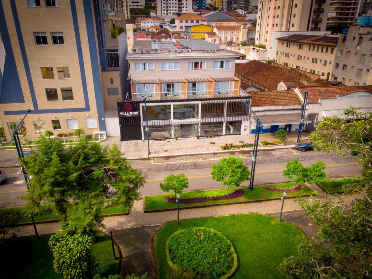 Hotel Villa Fiori Poços de Caldas المظهر الخارجي الصورة